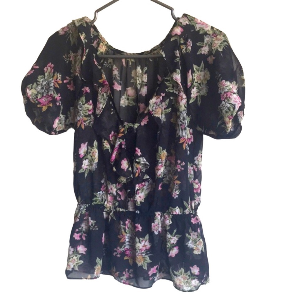 Women’s Black Floral Ruffled Semi-Sheer Shirred Short Sleeve Top